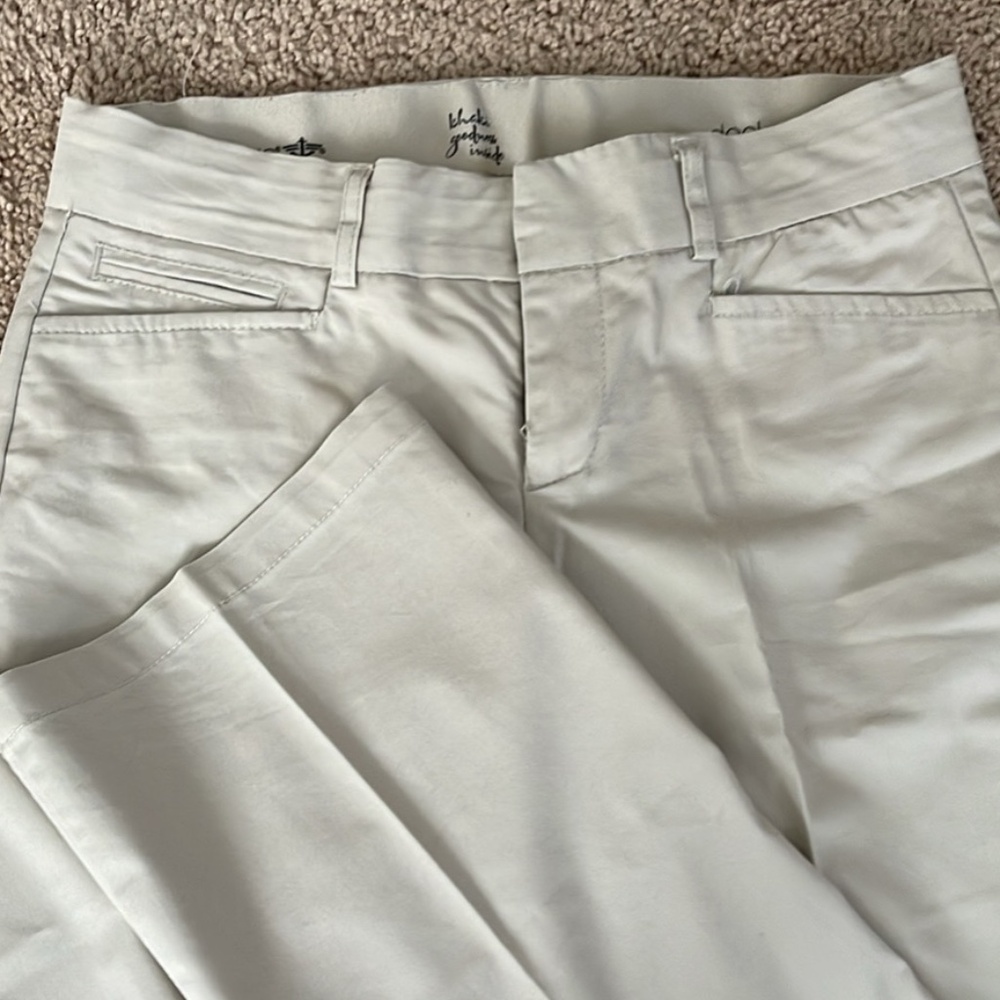 Docker’s women pants